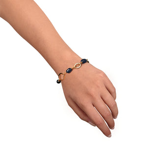 Bracciale con agata e occhio di tigre blu indossato - Clori