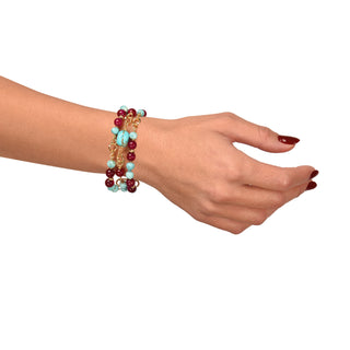 Bracciale tre fili in turchese e agata Ginevra indossato