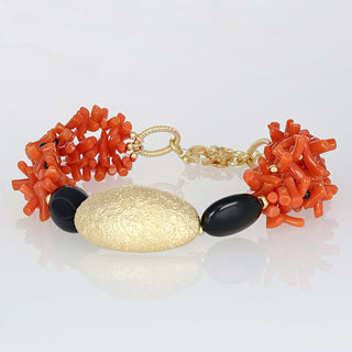 Bracciale in corallo rosso e onice con argento satinato - Olivia