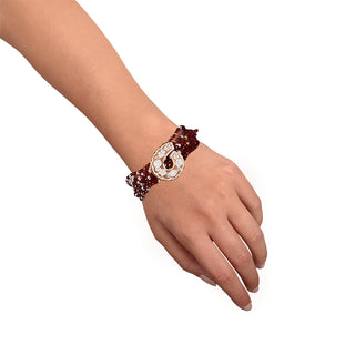 Bracciale torchon con cammeo  indossato- Teti